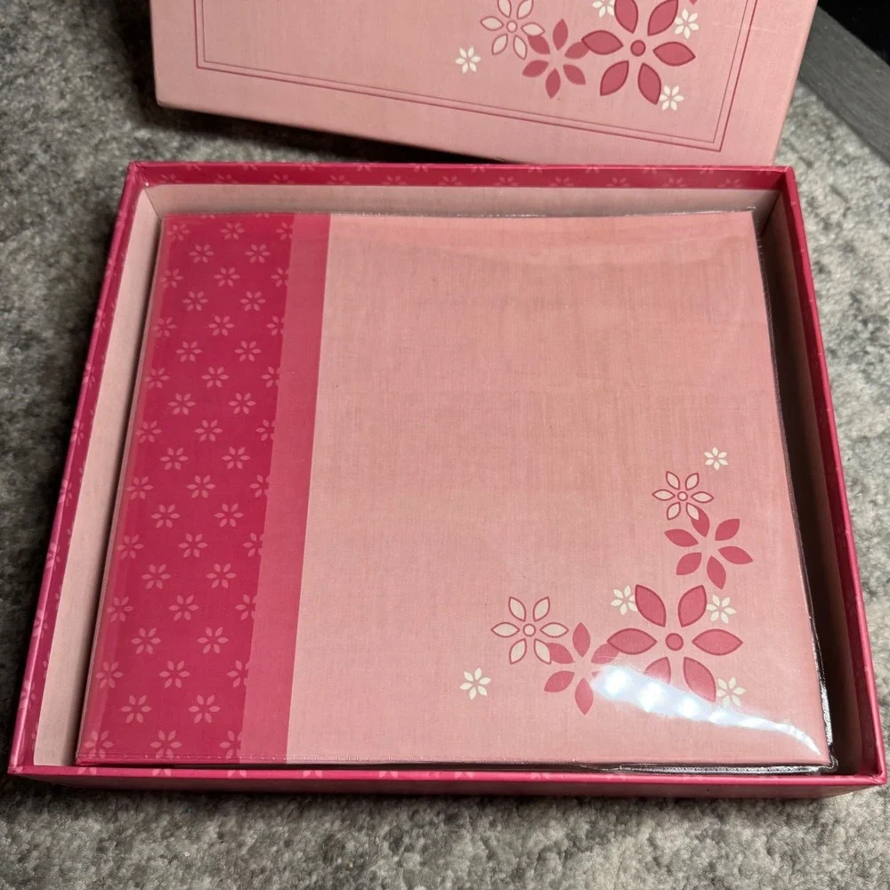Colorbok Pink Floral Pre-Designed Scrapbook Album Kit 8x8 16 Pages‎ with Accents